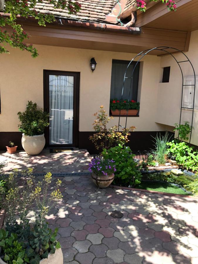 Milla Apartman Szentendre Exterior foto