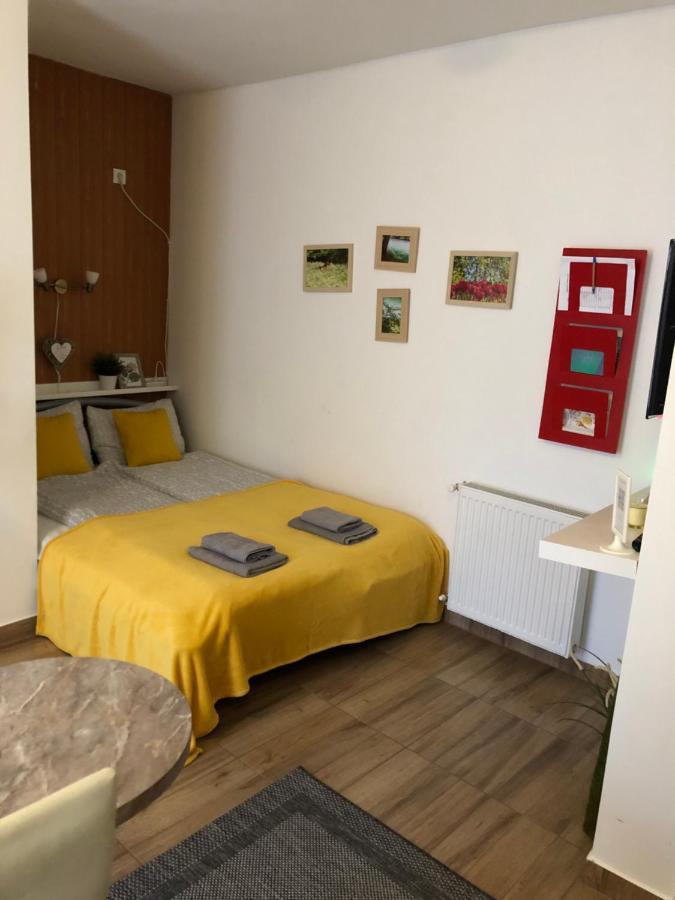 Milla Apartman Szentendre Exterior foto