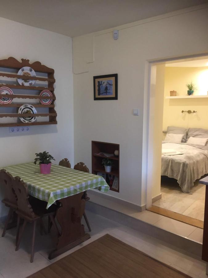 Milla Apartman Szentendre Exterior foto